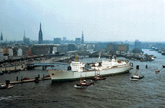 NS Otto Hahn in Hamburg